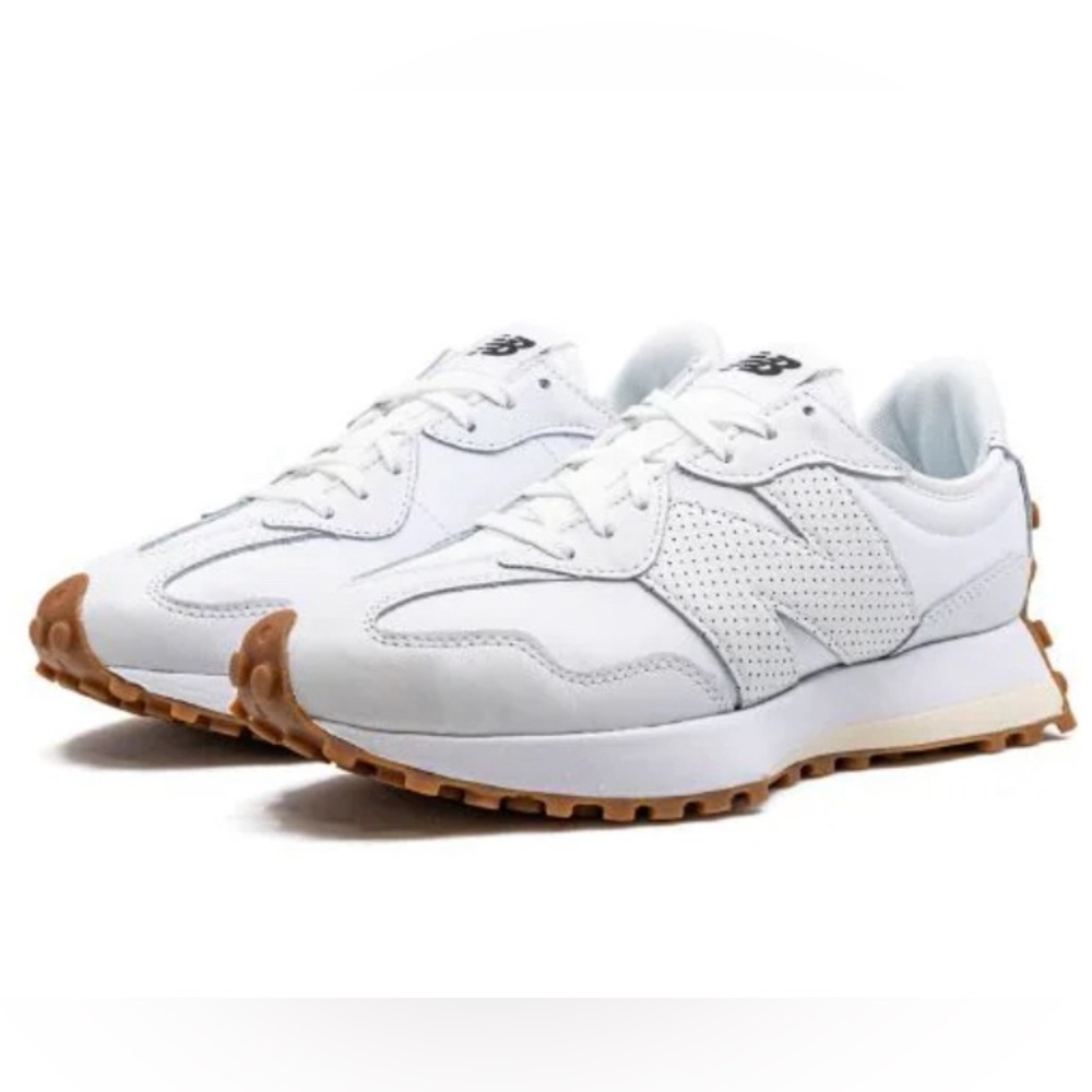 New Balance 327 Sneakers